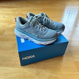 Hoka bondi 7 - comes with box
